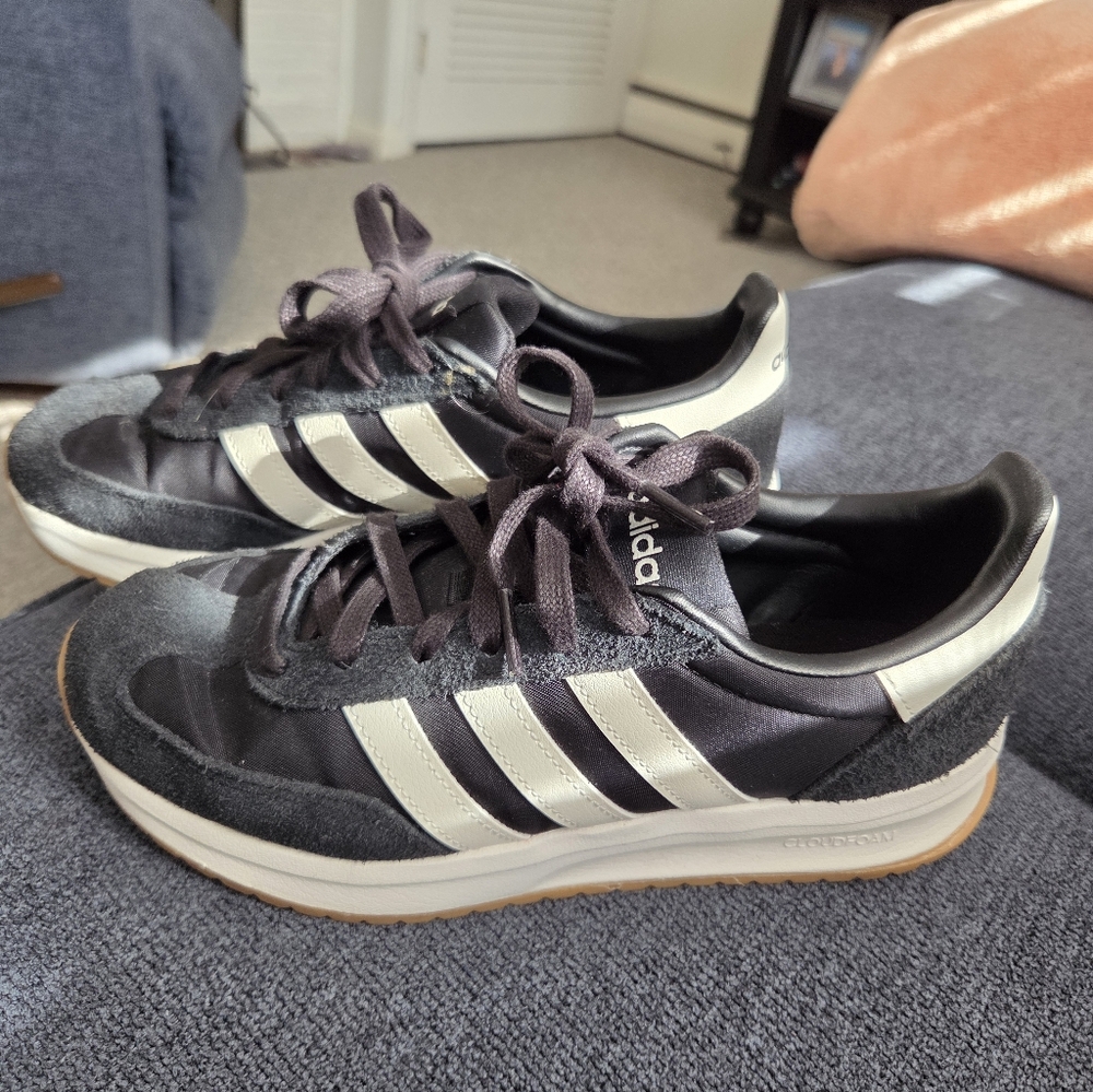 Adidas Navy Suede